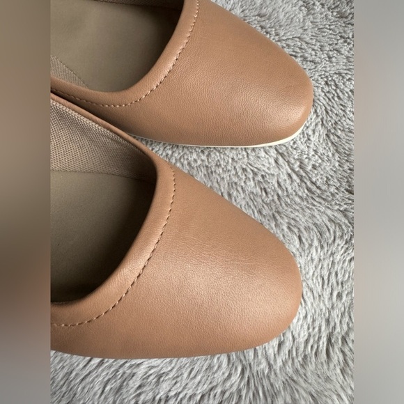 Naturalizer Alya Ballet Flats - Picture 6 of 10
